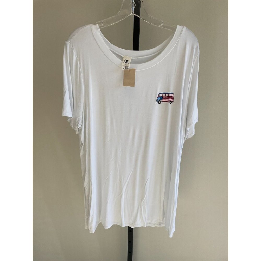 Sew In Love Womens White Short Sleeve Shirt Size 2X NWT (26338)